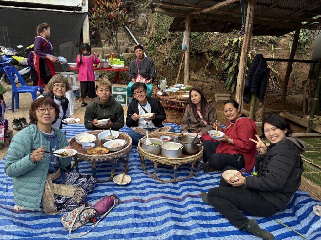 餅つき後の朝食