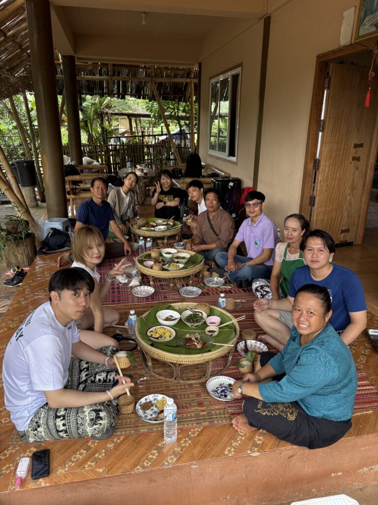 朝食